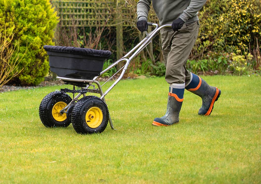 Fertilization & Weed Control V1